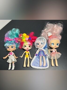 4 Shopkins Shoppies Dolls